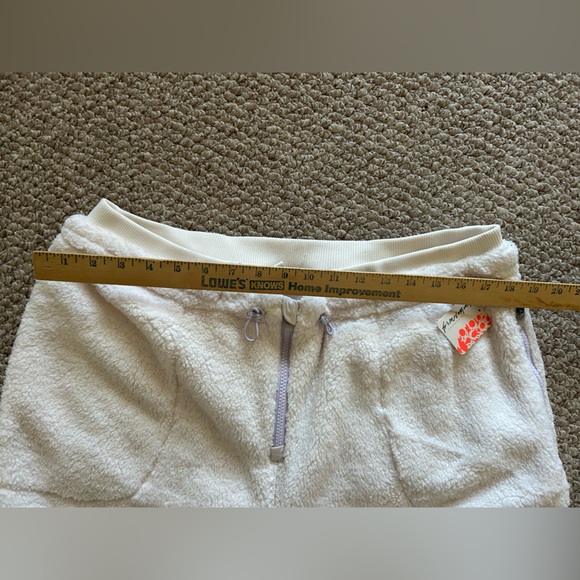 Free People NWT Sundown Fleece Joggers Wide Leg Pants FP Movement Ivory size XL - Picture 5 of 13